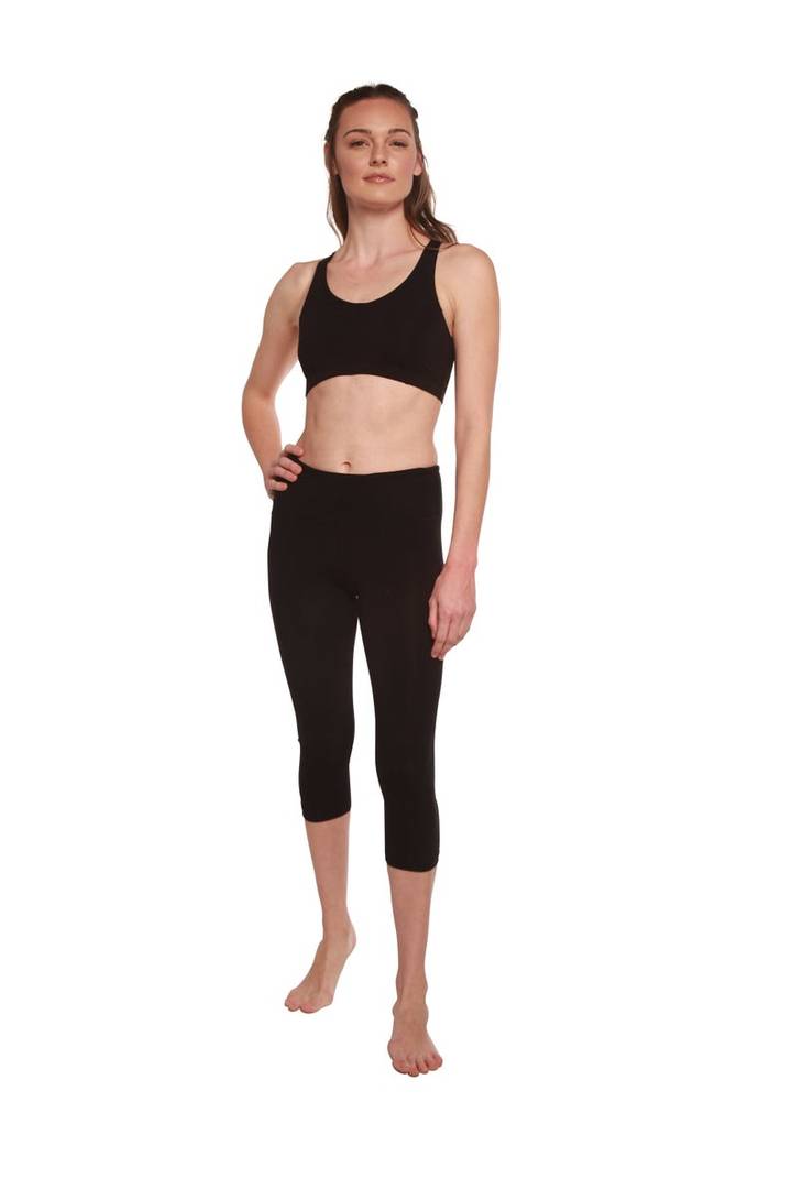 Stylish Leggings Solid Skin Fit Black Cotton Spandex Capri For Women & Girls